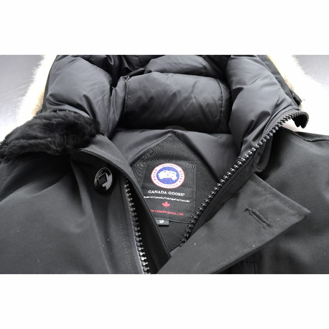 CANADA GOOSE(カナダグース)の・CANADAGOOSE・カナダグース・JASPER・ジャスパー・ブラック・ メンズのジャケット/アウター(ダウンジャケット)の商品写真