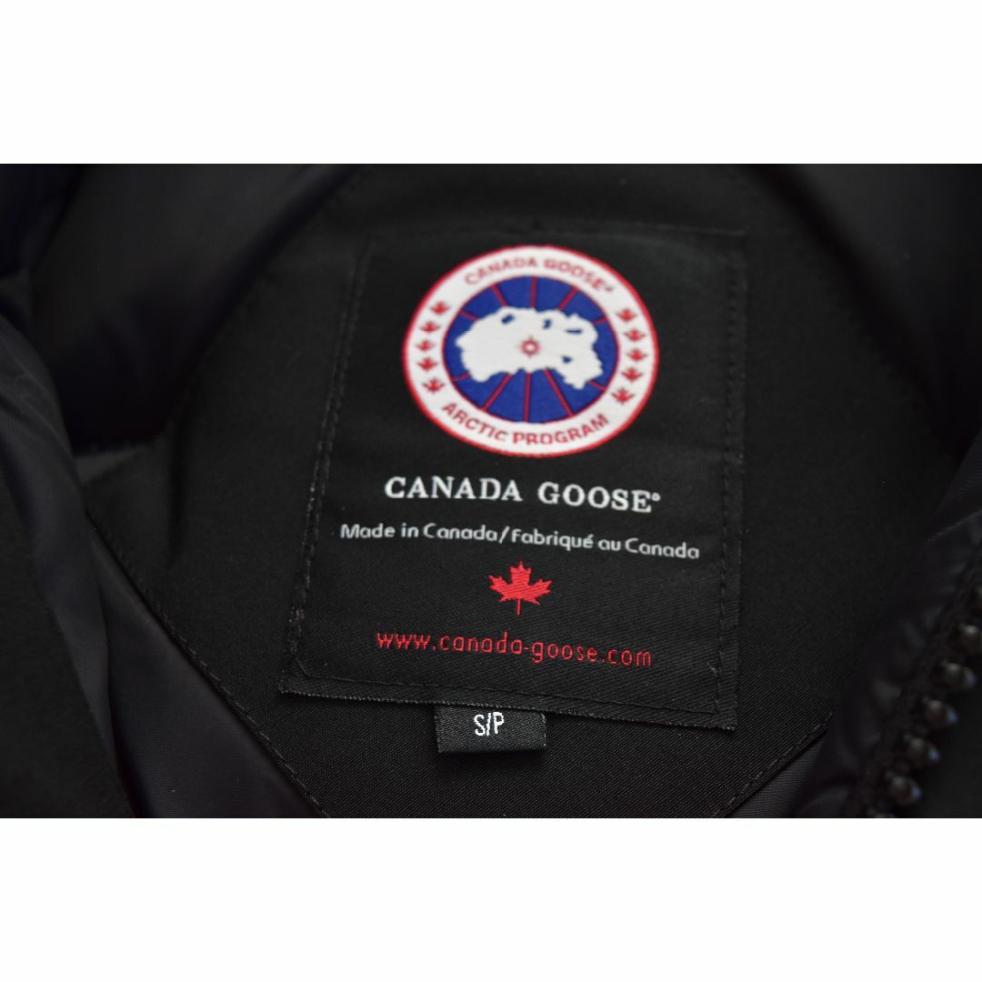 CANADA GOOSE(カナダグース)の・CANADAGOOSE・カナダグース・JASPER・ジャスパー・ブラック・ メンズのジャケット/アウター(ダウンジャケット)の商品写真