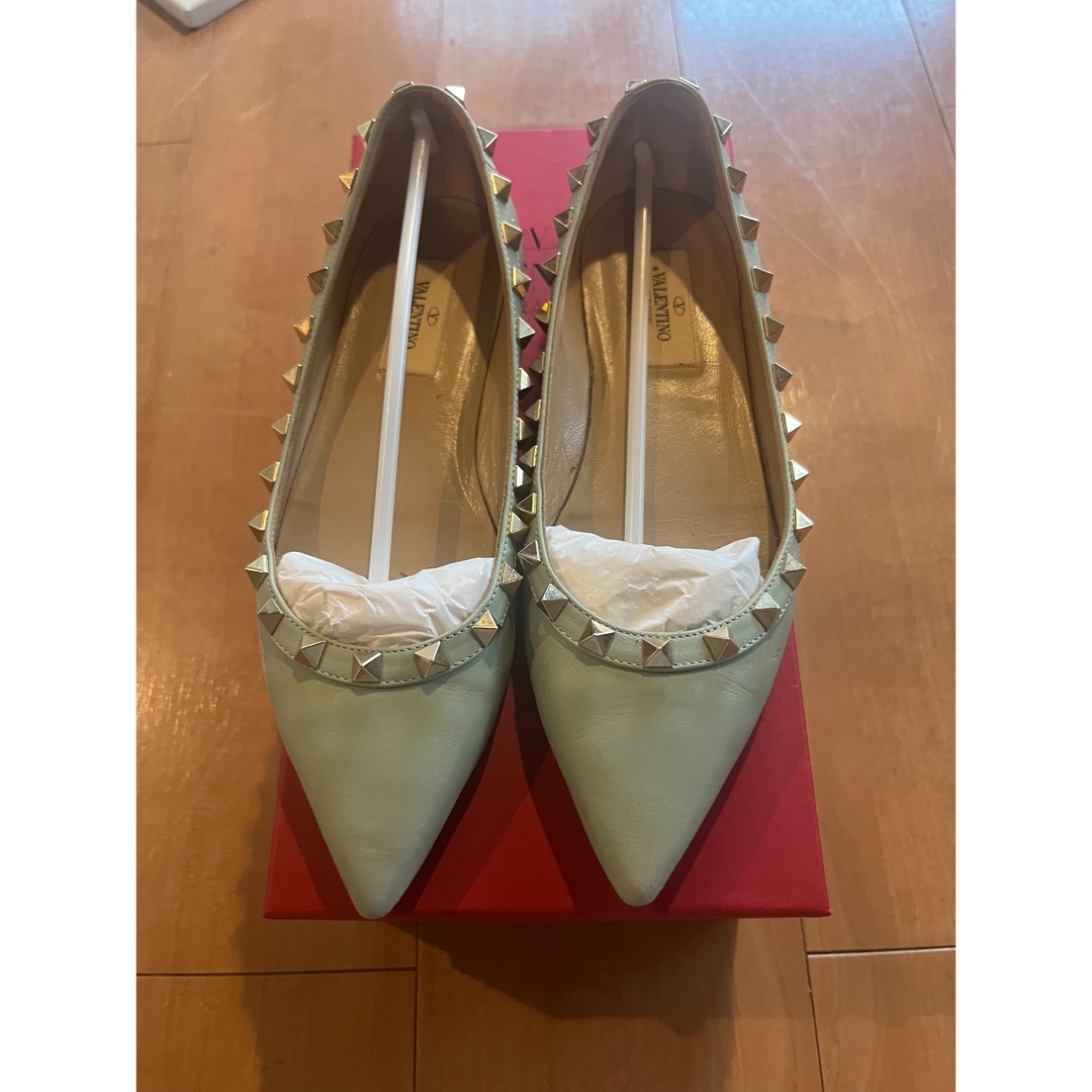 valentino garavani(ヴァレンティノガラヴァーニ)のvalentino garavani ヴァレンティノ　フラット　パンプス レディースの靴/シューズ(バレエシューズ)の商品写真