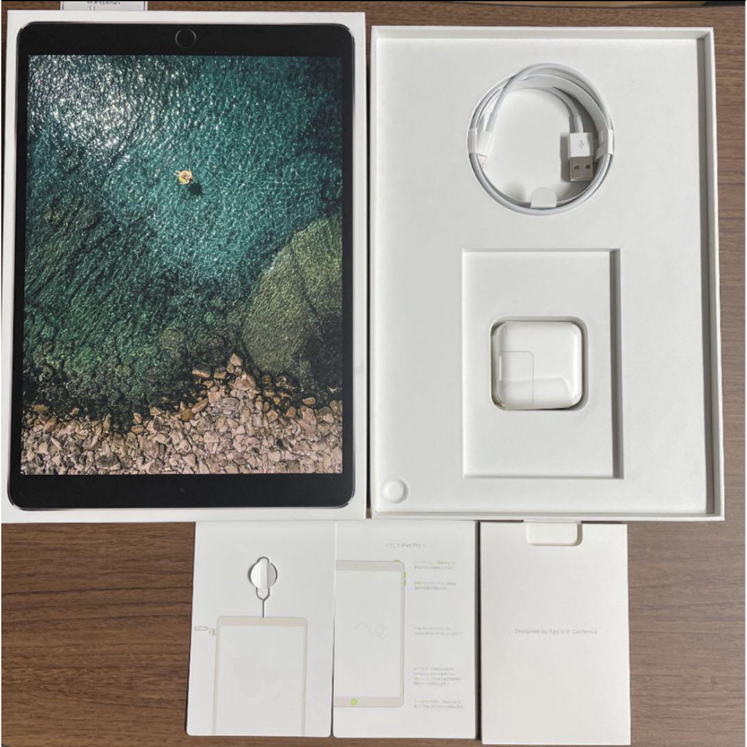 iPad(アイパッド)のiPad Pro 10.5 インチWi-Fi + Cellular 256GB スマホ/家電/カメラのPC/タブレット(タブレット)の商品写真