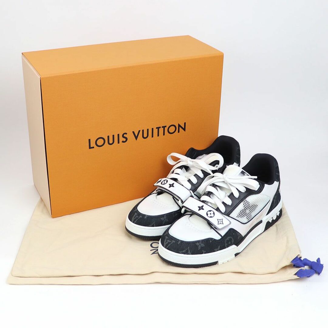 LOUIS VUITTON(ルイヴィトン)のルイヴィトン【LOUIS VUITTON】1ABOD8 LV トレイナー・ライン スニーカー メンズの靴/シューズ(スニーカー)の商品写真