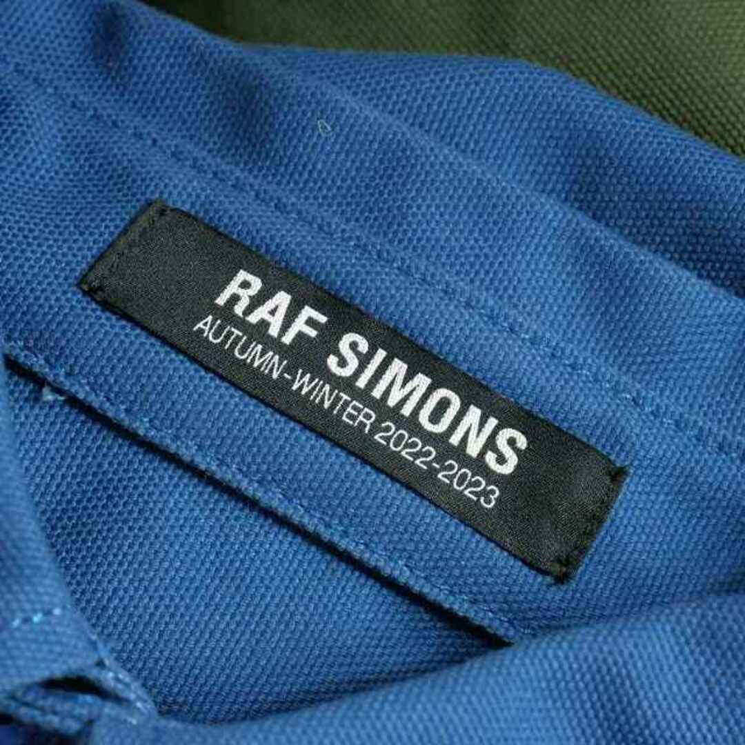 RAF SIMONS(ラフシモンズ)のラフシモンズ 22AW オーバーサイズ バイカラー Rピン デニムシャツ メンズのトップス(シャツ)の商品写真