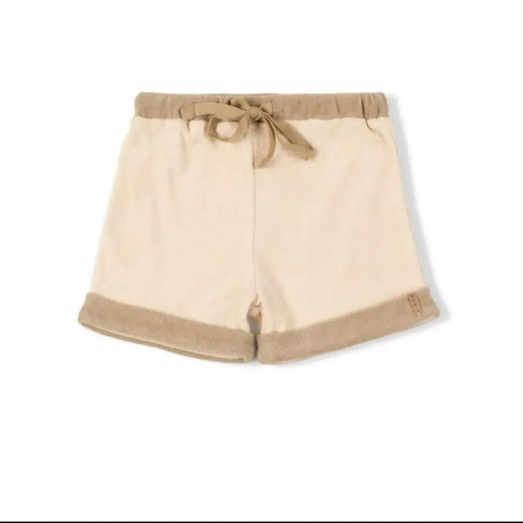 こども ビームス(コドモビームス)の【新品タグ付き】nixnut Uno Short -Latte パンツ　23ss キッズ/ベビー/マタニティのキッズ服男の子用(90cm~)(パンツ/スパッツ)の商品写真