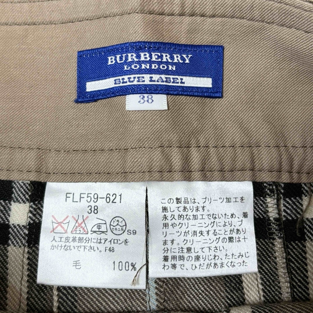 BURBERRY BLUE LABEL(バーバリーブルーレーベル)のバーバリーロンドン ブルーレーベル ミニスカート プリーツスカート レディースのスカート(ミニスカート)の商品写真