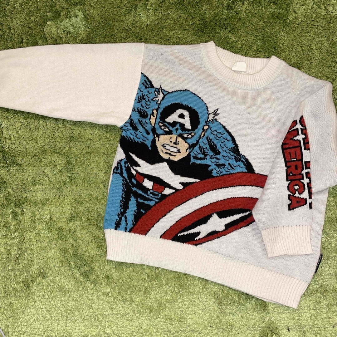 H&M(エイチアンドエム)のmarvel 新品 ニットセーター120 キッズ/ベビー/マタニティのキッズ服男の子用(90cm~)(ニット)の商品写真