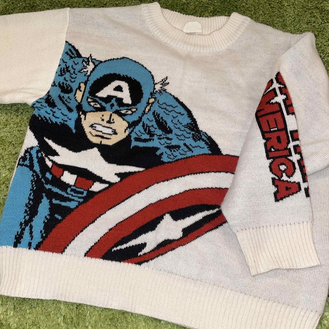 H&M(エイチアンドエム)のmarvel 新品 ニットセーター120 キッズ/ベビー/マタニティのキッズ服男の子用(90cm~)(ニット)の商品写真