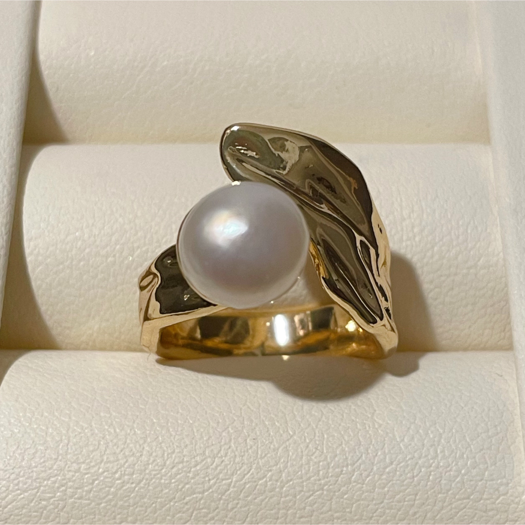 大粒本真珠指輪　ホワイトパールリング レディースのアクセサリー(リング(指輪))の商品写真