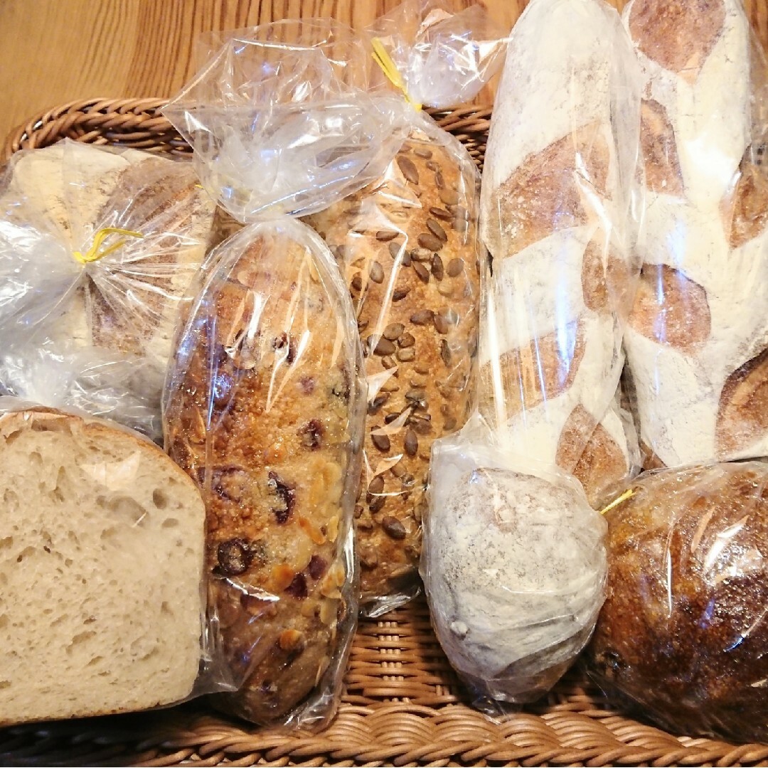 天然酵母パンの詰め合わせ 食品/飲料/酒の食品(パン)の商品写真