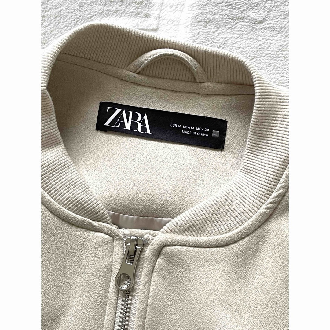 ZARA(ザラ)のZARA パフスリーブ ブルゾン レディースのジャケット/アウター(ブルゾン)の商品写真