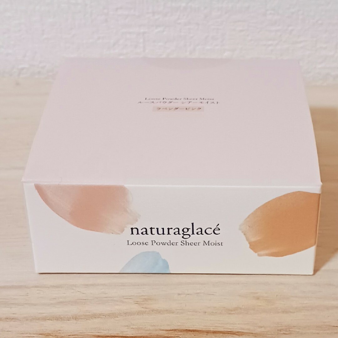 naturaglace(ナチュラグラッセ)のナチュラグラッセ　ルースパウダー シアーモイスト限定 ラベンダーピンク コスメ/美容のベースメイク/化粧品(フェイスパウダー)の商品写真