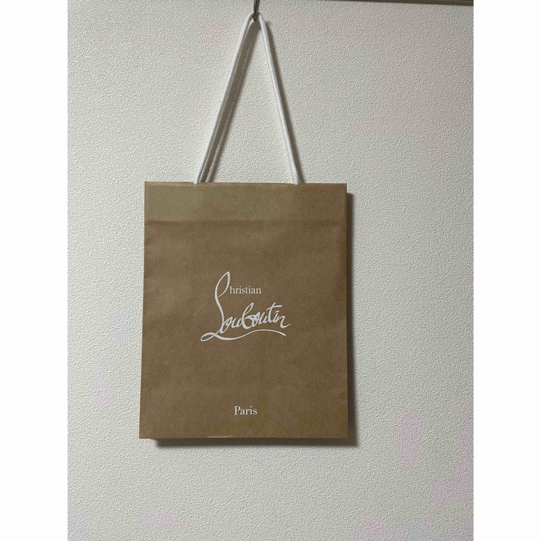 Christian Louboutin(クリスチャンルブタン)の【超美品】ルブタン　紙袋 レディースのバッグ(ショップ袋)の商品写真