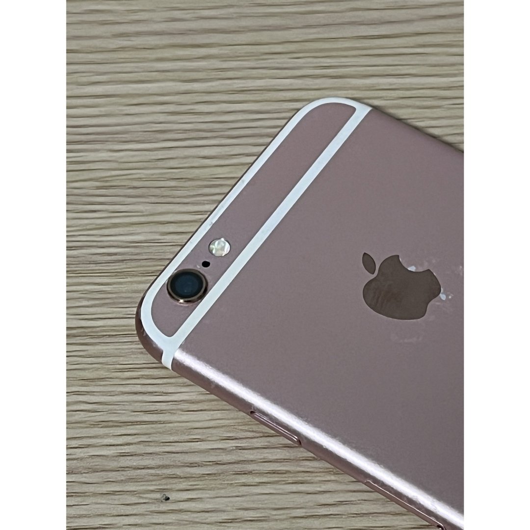 iPhone(アイフォーン)のIPhone6s 64GB SIMフリー ローズゴールド 丁寧取引 スマホ/家電/カメラのスマートフォン/携帯電話(スマートフォン本体)の商品写真