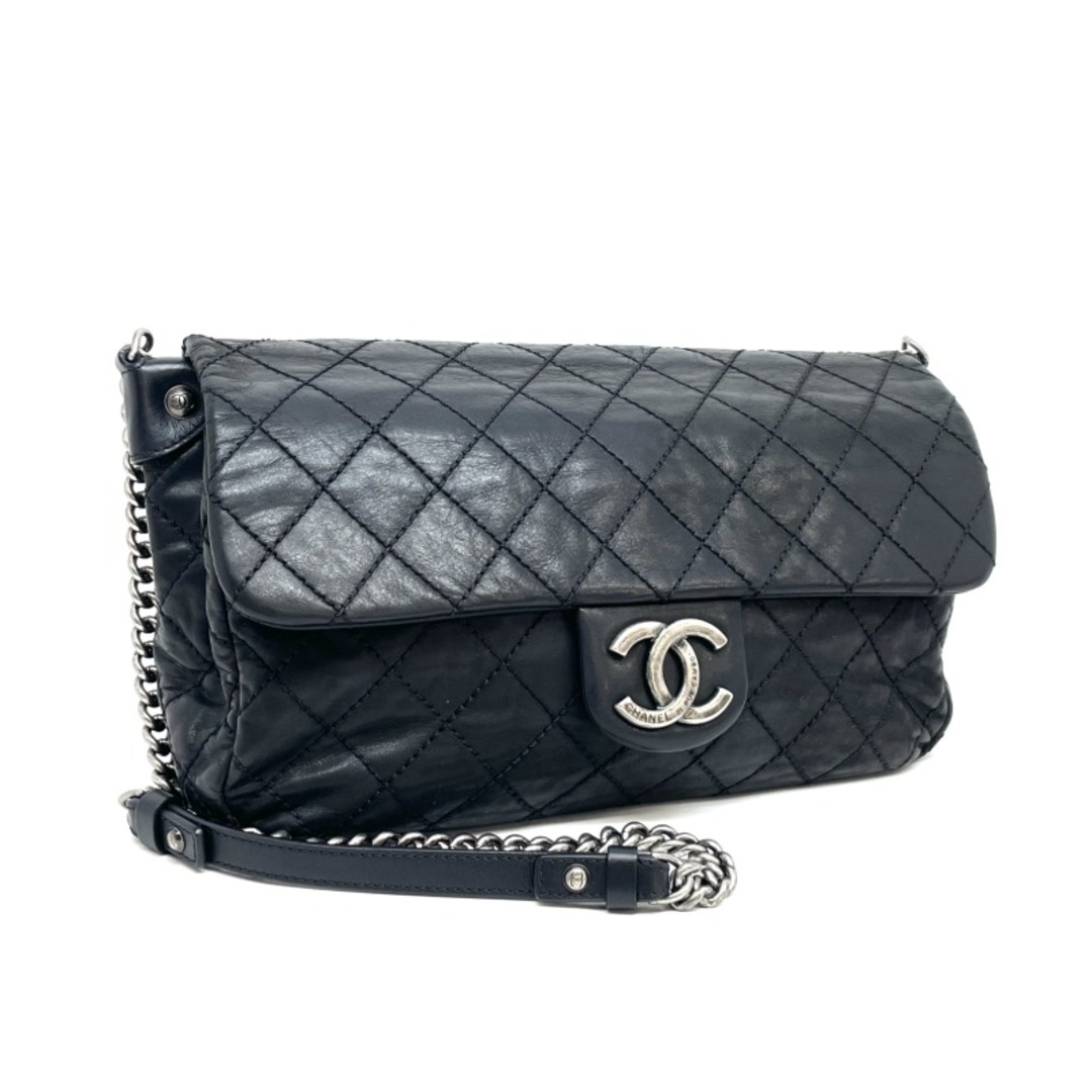 CHANEL(シャネル)のシャネル マトラッセ レザー バッグ ショルダーバッグ ブラック レディースのバッグ(ショルダーバッグ)の商品写真