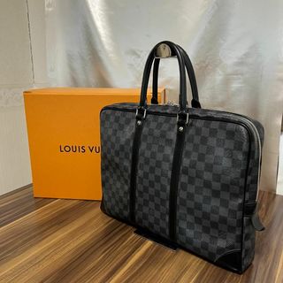 LOUIS VUITTON - ほぼ新品ルイヴィトンタイガポルトオルディナトゥール