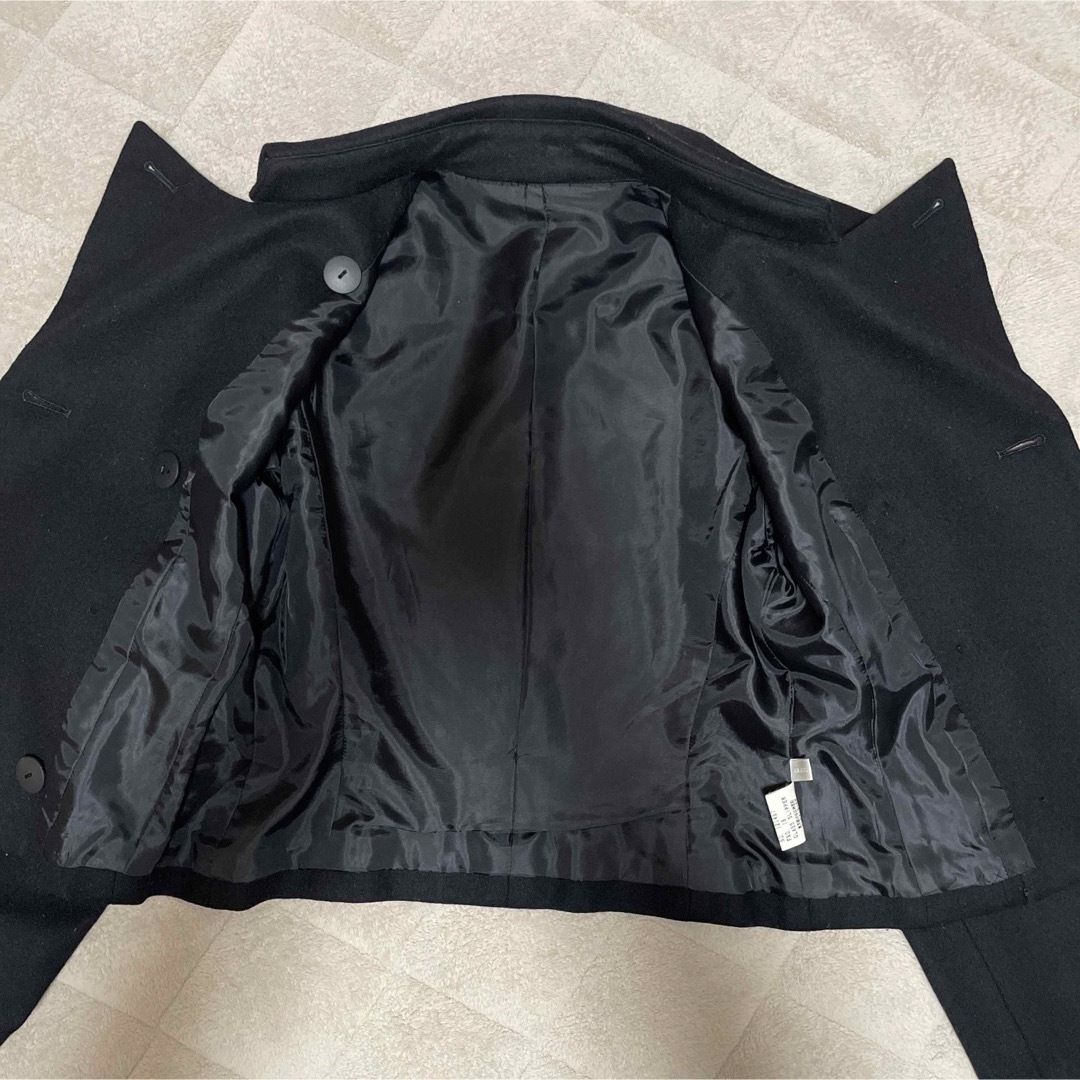 レディース　ショート丈　ジャケット　コート　毛　黒　ダブルボタン　ウールジャケッ レディースのジャケット/アウター(ピーコート)の商品写真
