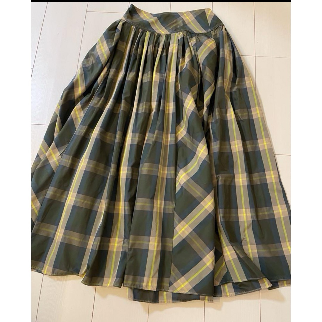 anana アナナ　チェック柄タフタロングスカート レディースのスカート(ロングスカート)の商品写真