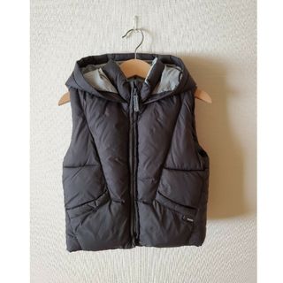 ザラ(ZARA)の＊ZARA　ダウンベスト　黒　98cm＊(ジャケット/上着)