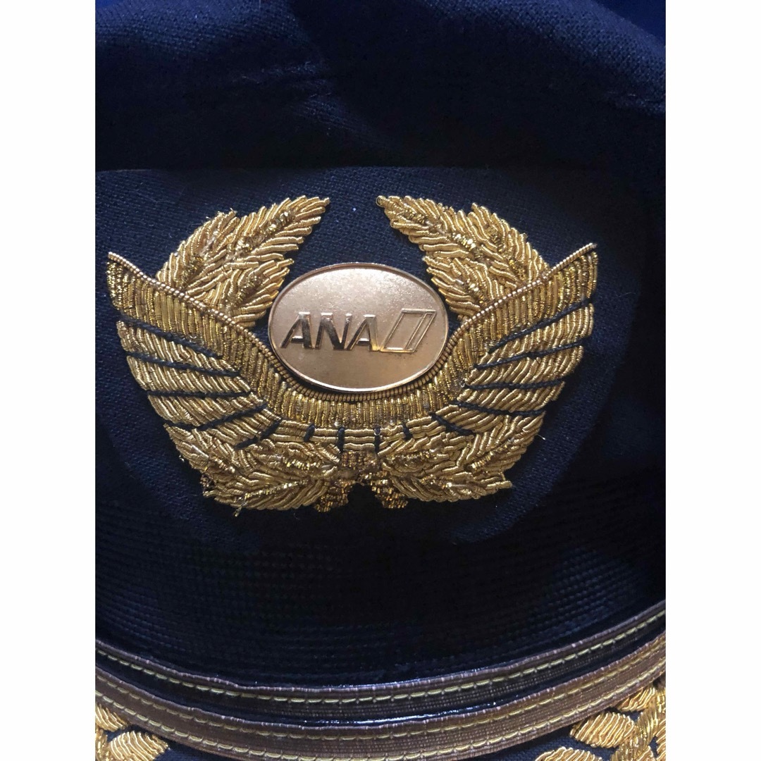 ANA(全日本空輸)(エーエヌエー(ゼンニッポンクウユ))のANA全日本空輸　キャプテン制帽　正規品 エンタメ/ホビーのコレクション(その他)の商品写真