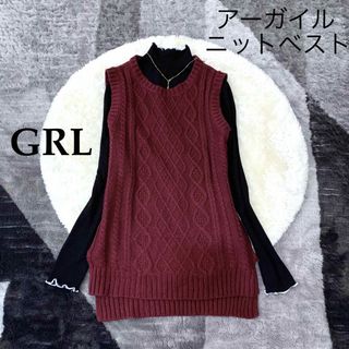 グレイル(GRL)のGRLグレイル/アーガイルニットベストロング丈シンプル重ね着にMサイズ(ベスト/ジレ)