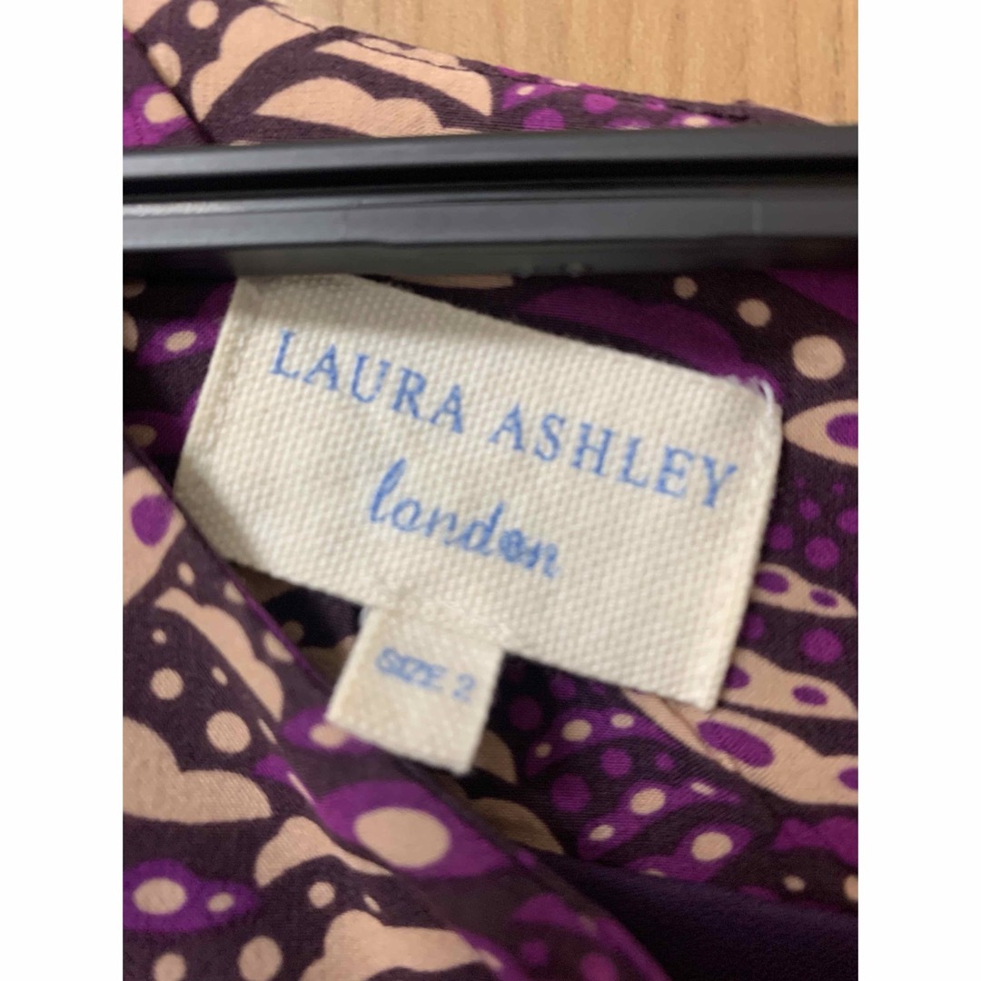 LAURA ASHLEY(ローラアシュレイ)のLaura Ashley ワンピース レディースのワンピース(ひざ丈ワンピース)の商品写真