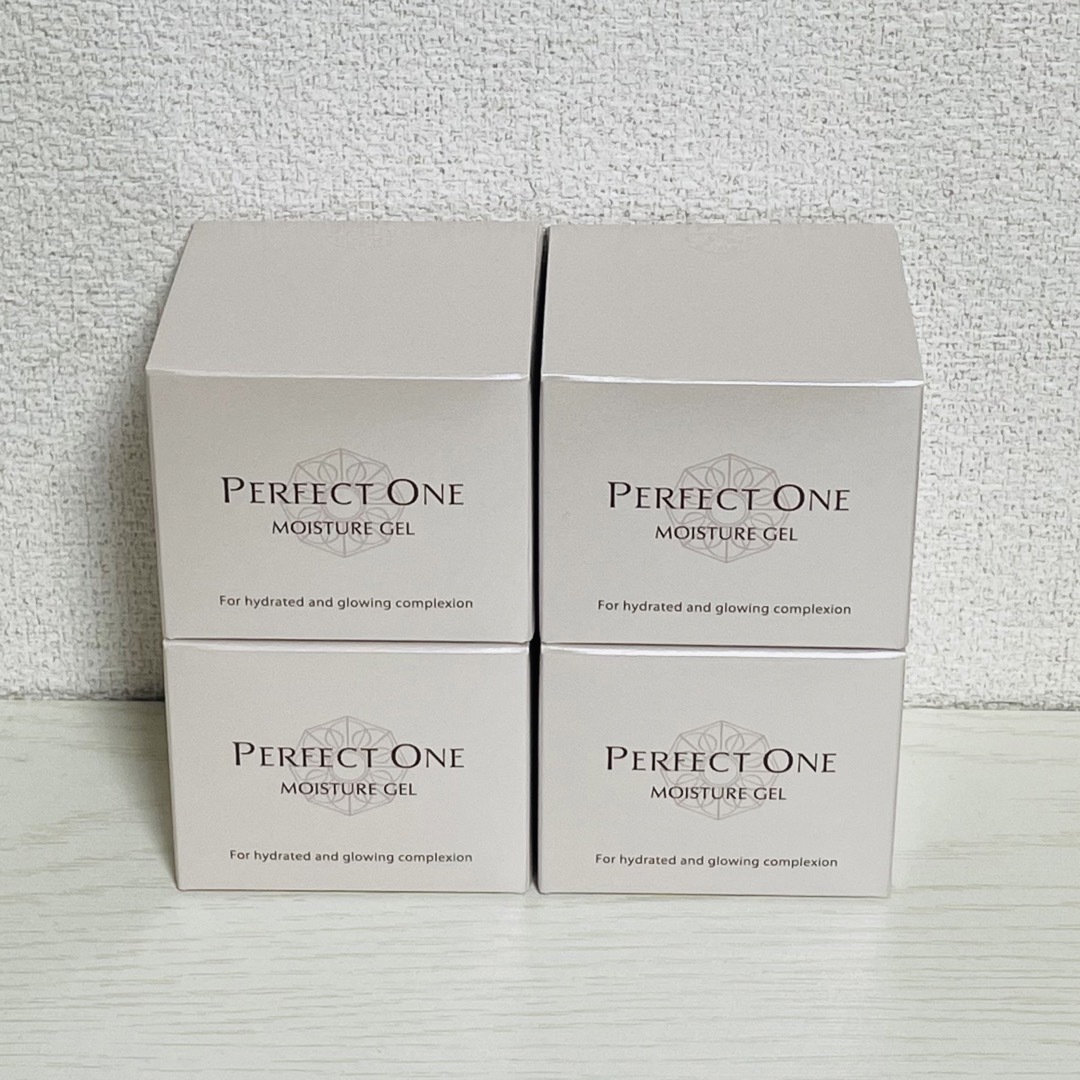 PERFECT ONE(パーフェクトワン)の新日本製薬パーフェクトワン モイスチャージェル 75g 4個セット コスメ/美容のスキンケア/基礎化粧品(オールインワン化粧品)の商品写真