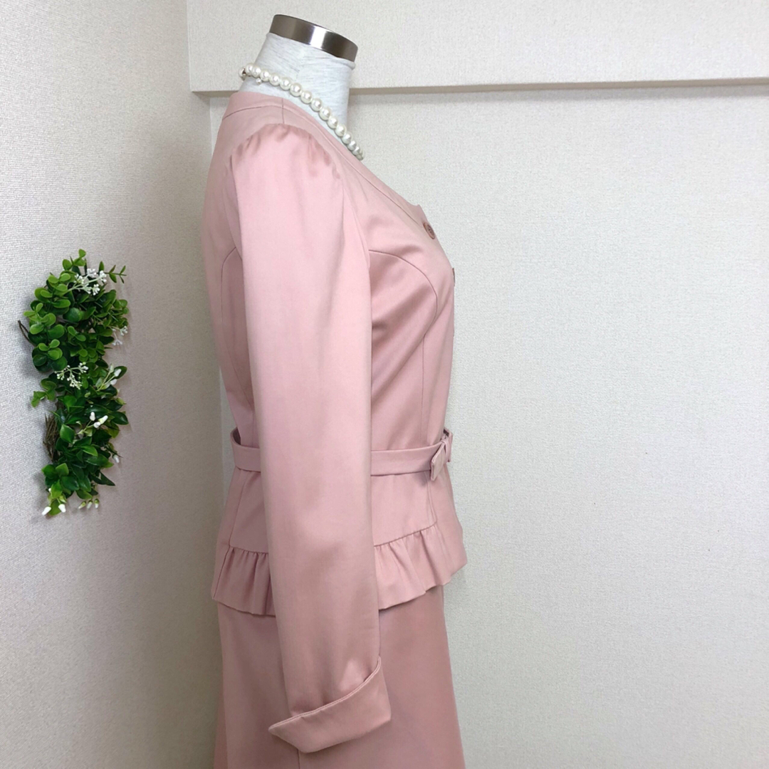 HANAE MORI(ハナエモリ)のハナエモリアルマ・アン・ローズのピンクのフォーマルスーツ レディースのフォーマル/ドレス(スーツ)の商品写真
