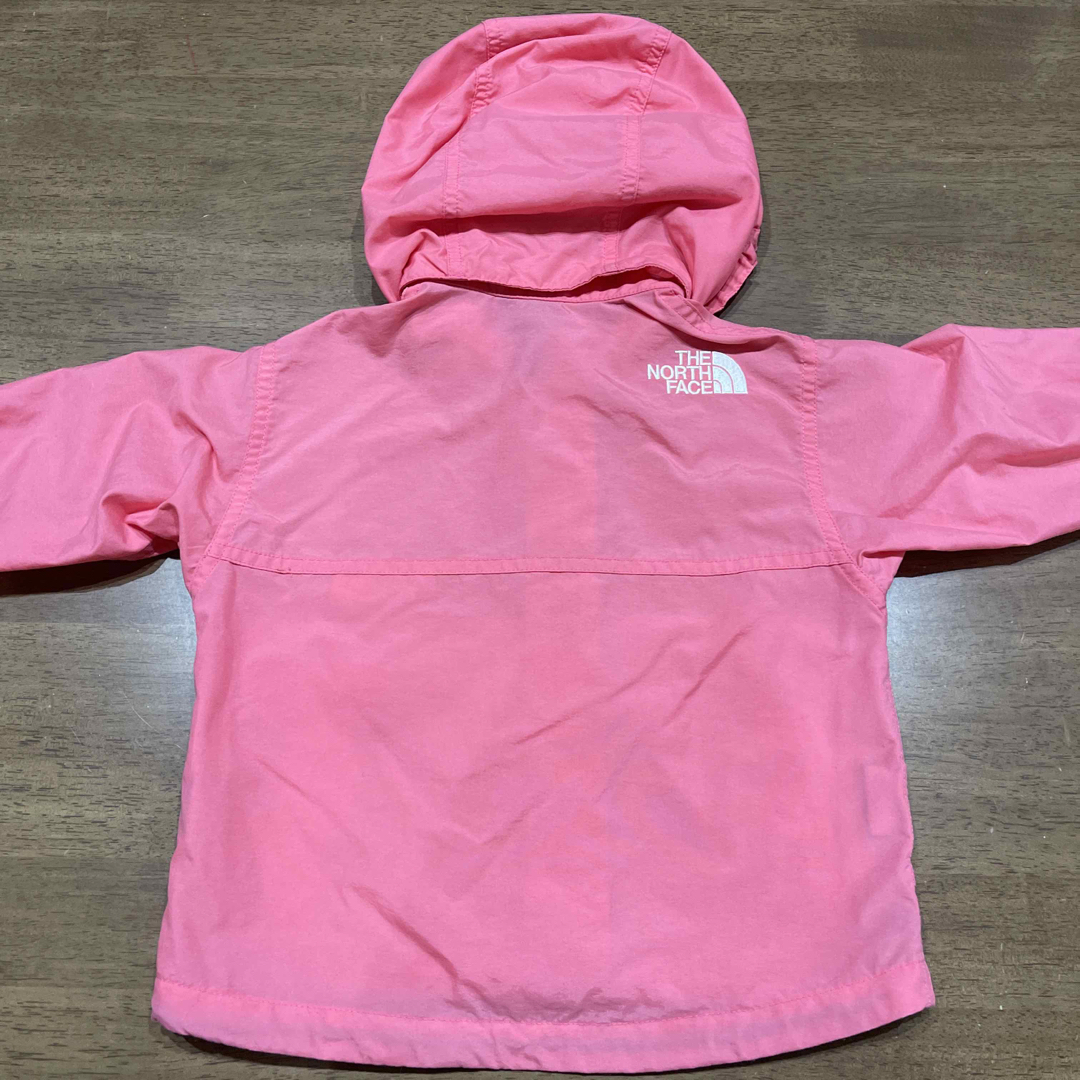 THE NORTH FACE(ザノースフェイス)のノースフェイスジャケット90センチ キッズ/ベビー/マタニティのキッズ服女の子用(90cm~)(ジャケット/上着)の商品写真