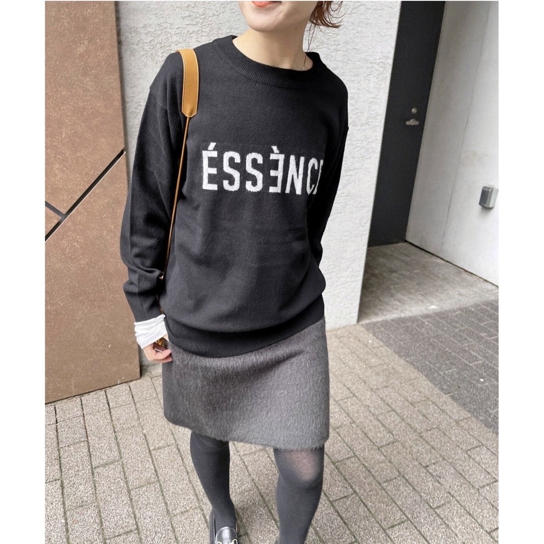 Spick & Span(スピックアンドスパン)のmitama様専用 ESSENCEロゴKNIT レディースのトップス(ニット/セーター)の商品写真