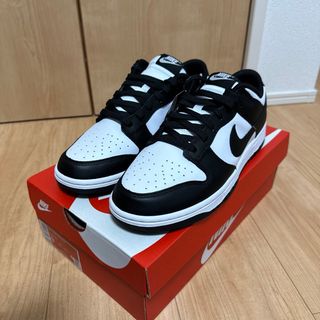 サンバローズNIKEエアフォース1（27.5㌢）adidasサンバローズ（25.0㌢）