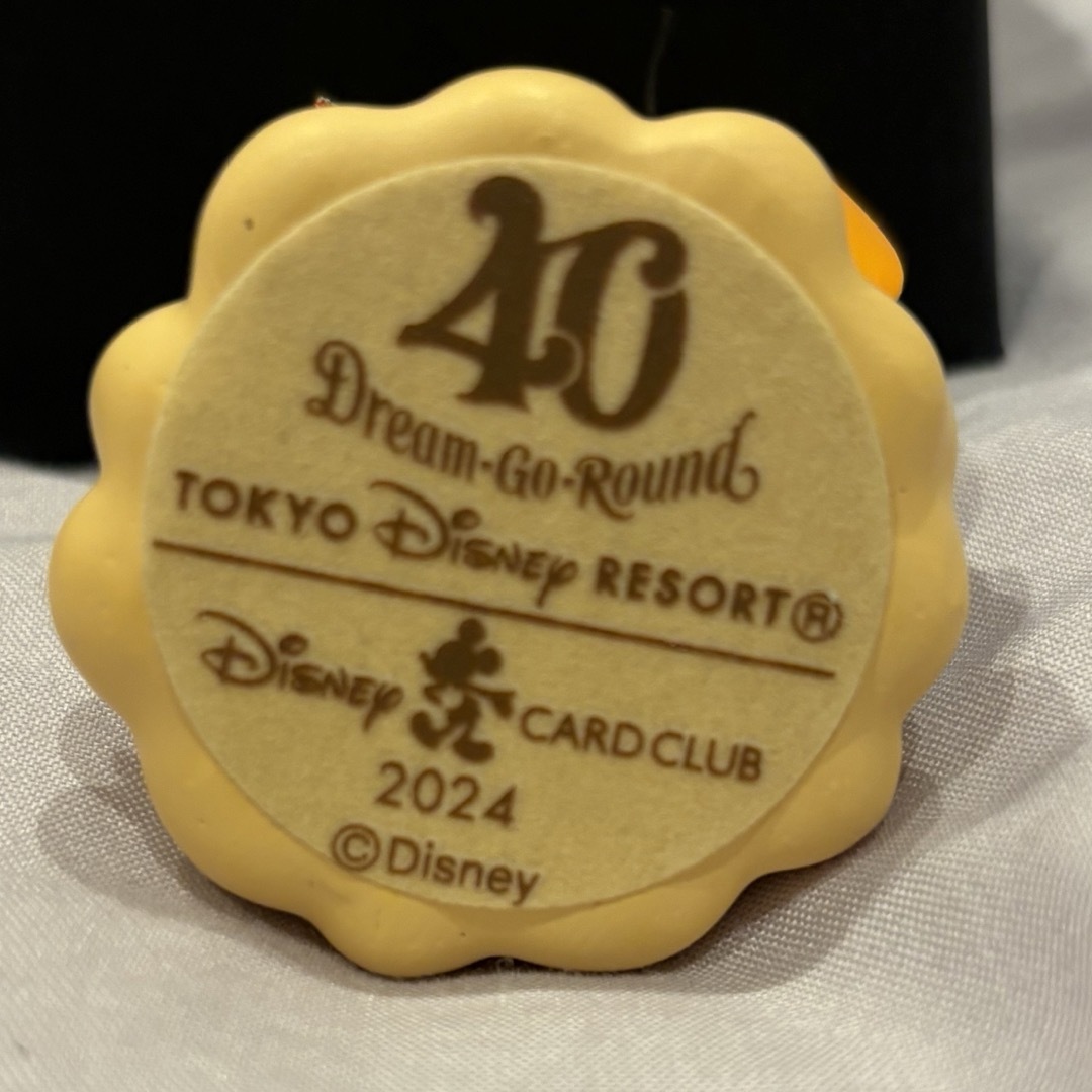 Disney(ディズニー)のディズニーJCBカード　ペーパーウェイト　2023  2024 エンタメ/ホビーのおもちゃ/ぬいぐるみ(キャラクターグッズ)の商品写真