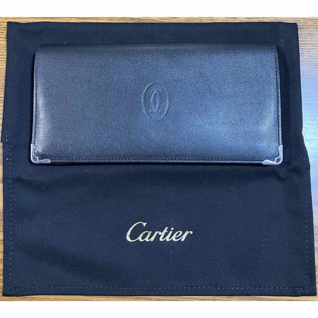 Cartier(カルティエ)のマスト ドゥ カルティエ ラウンドジップインターナショナル ウォレット メンズのファッション小物(長財布)の商品写真