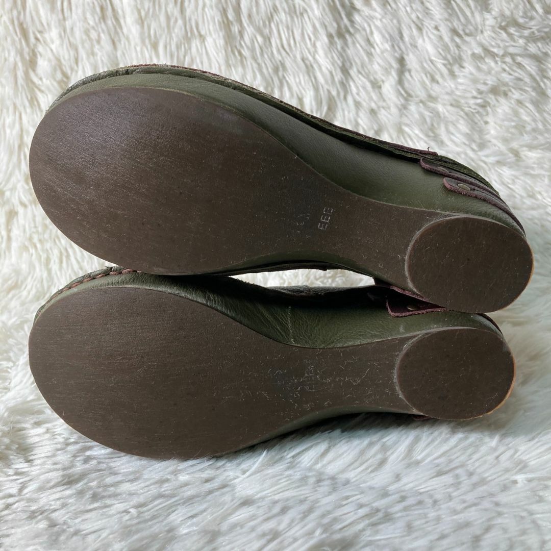 Hina Day Green(ヒナデイグリーン)の美品 ヒナデイグリーン サイドジップ レザーブーツ M 23~23.5 3E レディースの靴/シューズ(ブーツ)の商品写真