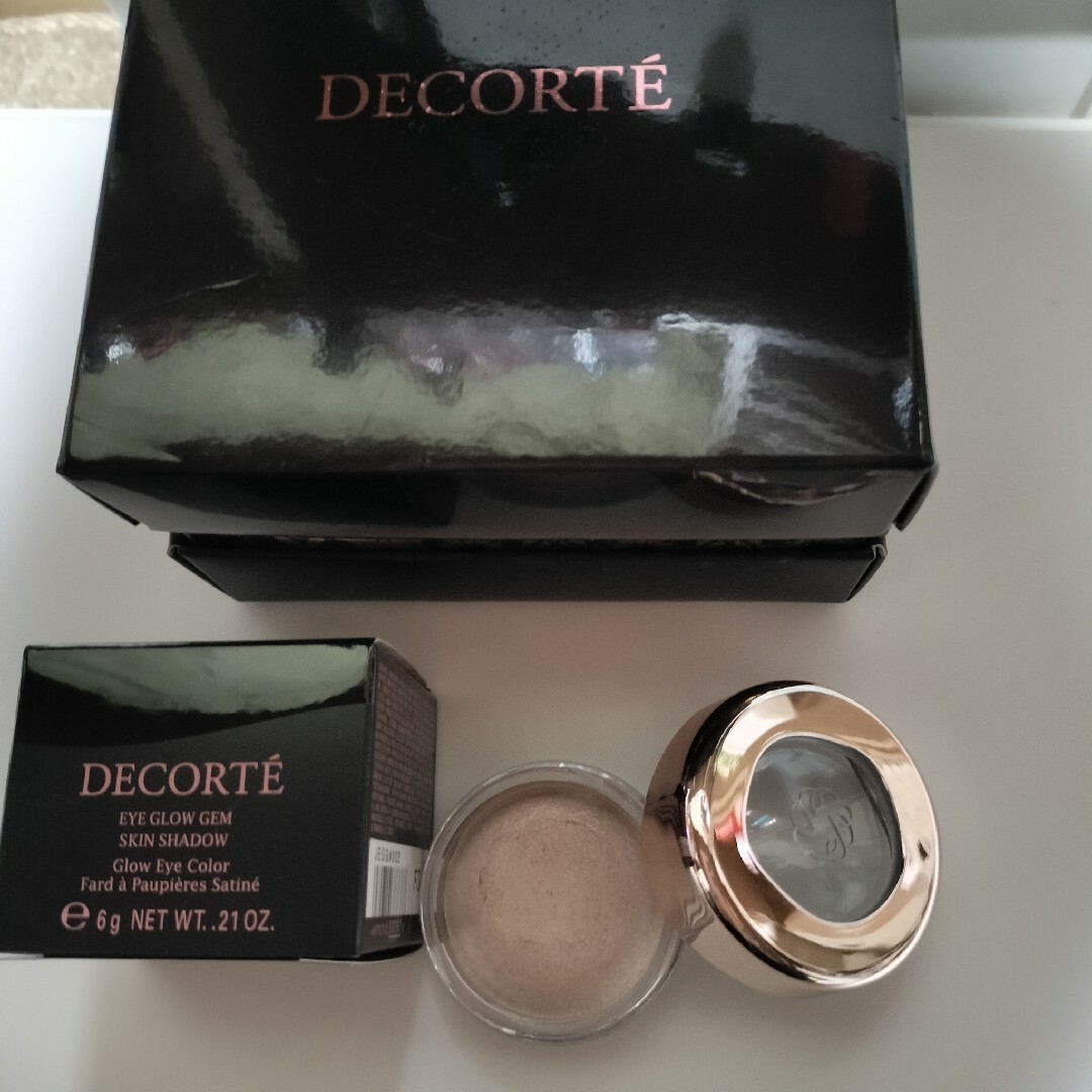 COSME DECORTE(コスメデコルテ)のコスメデコルテ　アイグロウジェム　02G コスメ/美容のベースメイク/化粧品(アイシャドウ)の商品写真