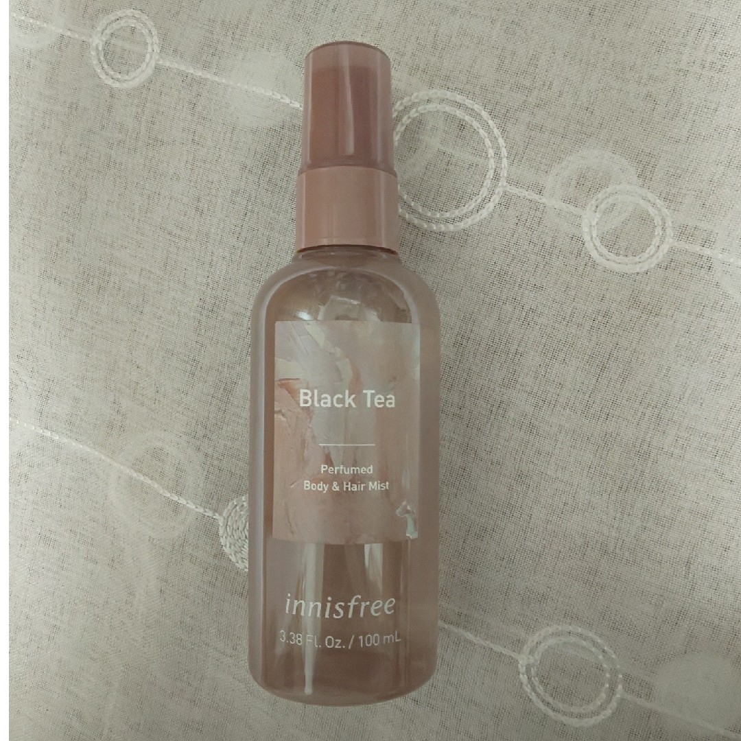 Innisfree(イニスフリー)のINNISFREE ブラックティー 100ml コスメ/美容の香水(その他)の商品写真