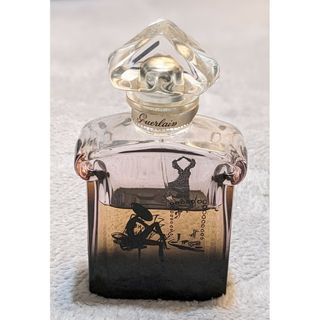 ゲラン(GUERLAIN)のGUERLAIN ラ プティット ローブ ノワール オーデパルファン 50ml(香水(女性用))