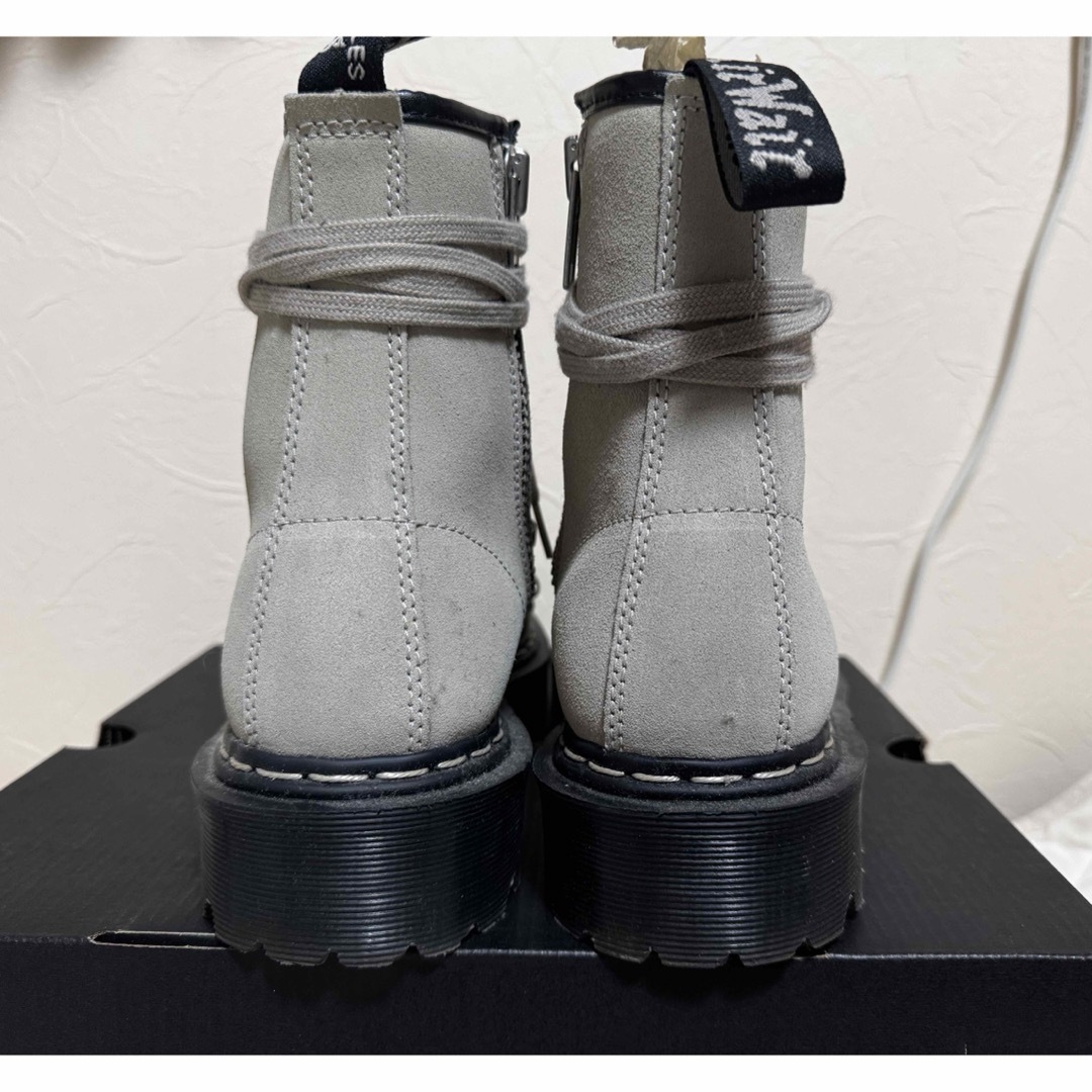 Rick Owens(リックオウエンス)のrick owens dr.martens ブーツ リックオウエンス マーチン メンズの靴/シューズ(ブーツ)の商品写真