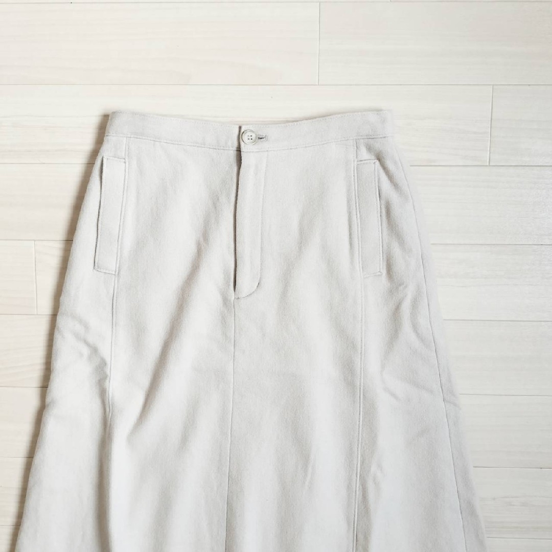 SLOBE IENA(スローブイエナ)のスローブイエナ冬春ベージュ美シルエット人気ウールストレッチマーメイドスカート レディースのスカート(ロングスカート)の商品写真