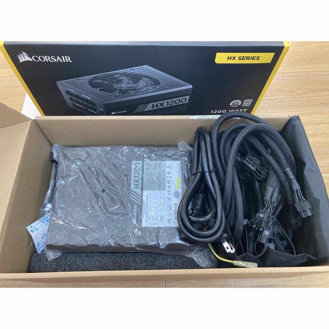 Corsair HX1200W スマホ/家電/カメラのPC/タブレット(PCパーツ)の商品写真