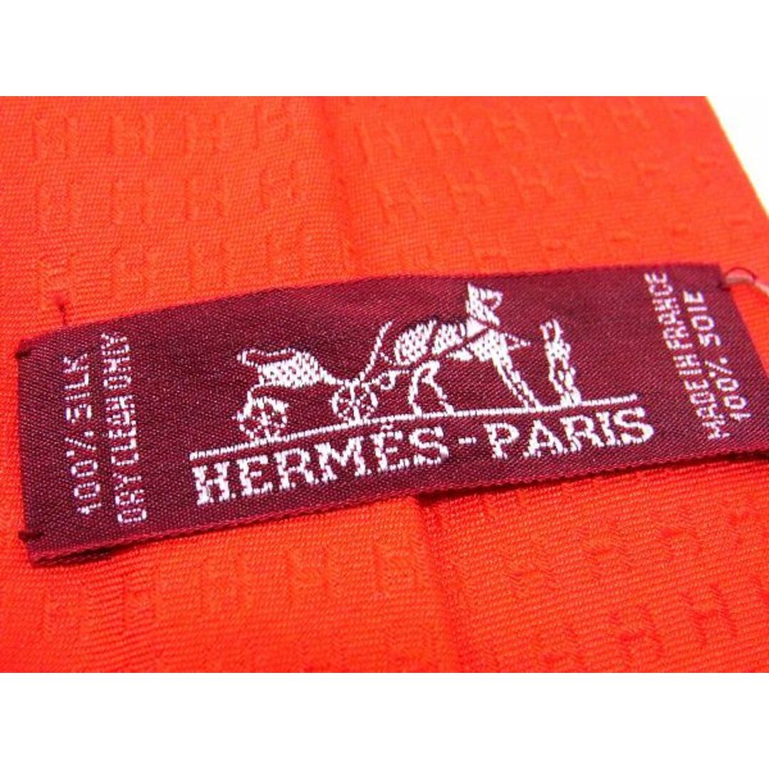 Hermes(エルメス)の■新品■未使用■ HERMES エルメス シルク100% H柄 総柄 ネクタイ ビジネス 紳士 メンズ レッド系 AT7399  メンズのファッション小物(ネクタイ)の商品写真
