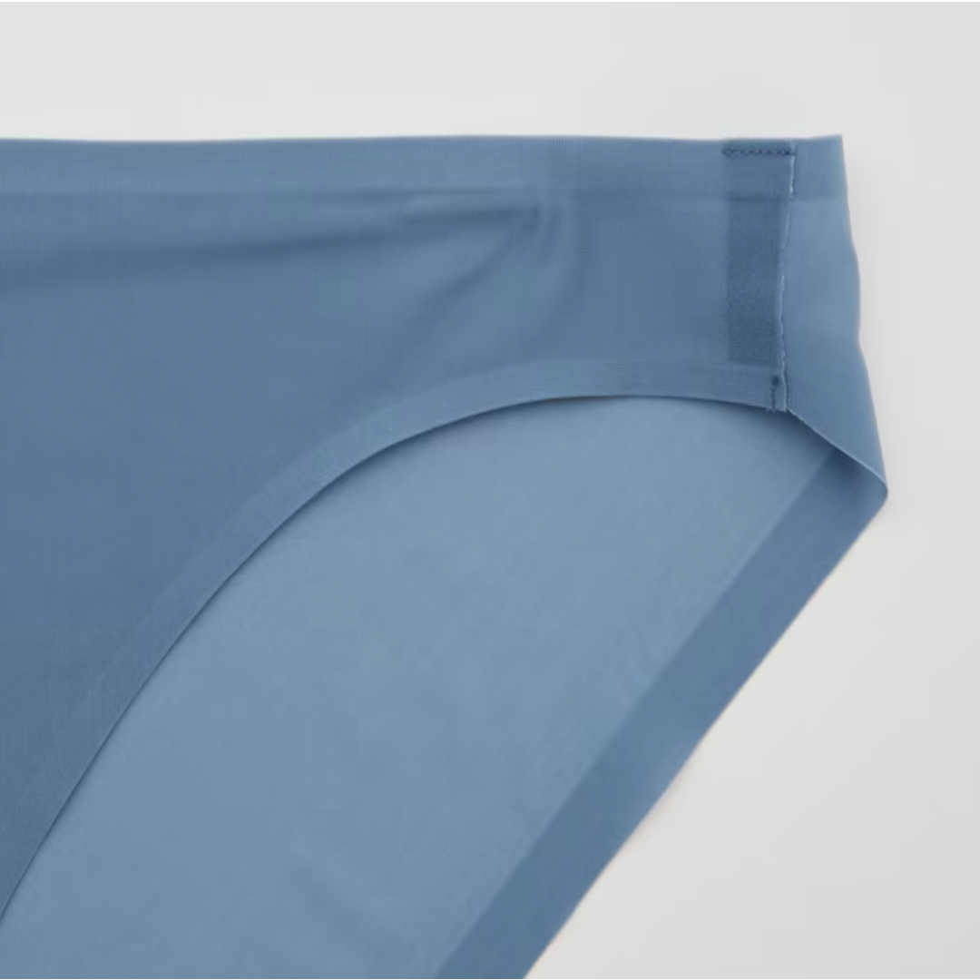 UNIQLO(ユニクロ)の１枚　シアーショーツ M 青 ブルー　ユニクロ　マメ クロゴウチ レディースの下着/アンダーウェア(ショーツ)の商品写真