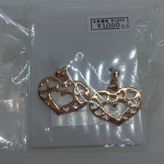 ピアス(ピアス)