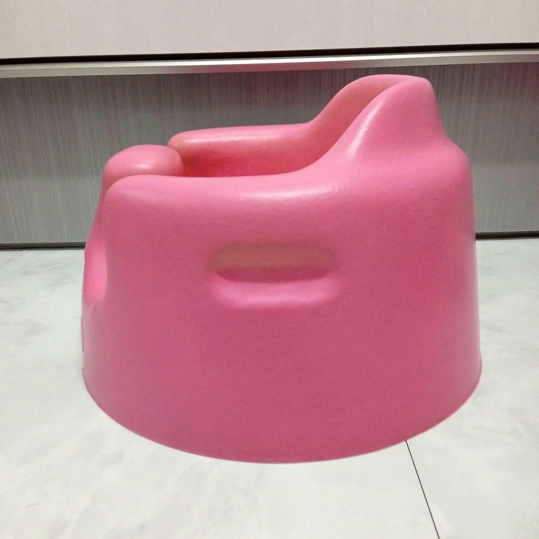 Bumbo(バンボ)の美品☆BUMBO ベビーチェア/ ピンク キッズ/ベビー/マタニティの寝具/家具(その他)の商品写真