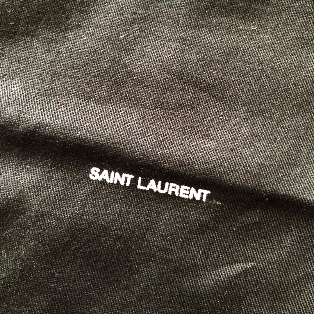 Saint Laurent(サンローラン)の【サンローラン】ポーチ　黒 レディースのファッション小物(ポーチ)の商品写真