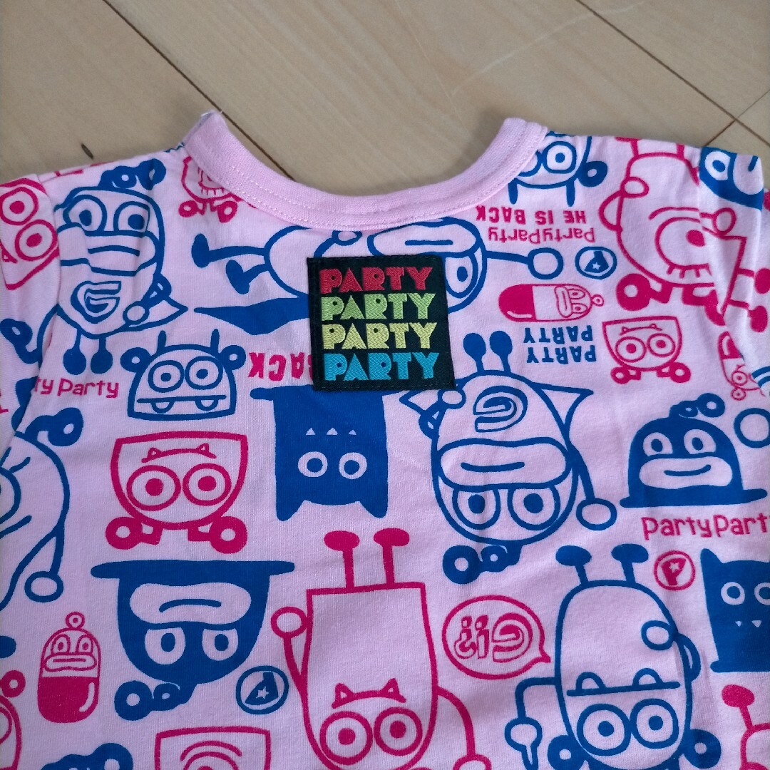 PARTYPARTY(パーティーパーティー)のA22　新品　ロンT　110　PARTYPARTY 1450 キッズ/ベビー/マタニティのキッズ服男の子用(90cm~)(Tシャツ/カットソー)の商品写真