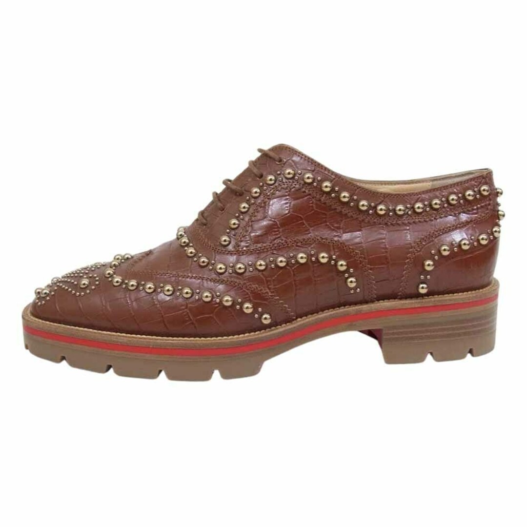 Christian Louboutin(クリスチャンルブタン)のChristian Louboutin クリスチャンルブタン CRAPADONNA FLAT CALF NIL クロコ型押し スタッズ装飾 レザー ビジネスシューズ ブラウン系 37【美品】【中古】 レディースの靴/シューズ(その他)の商品写真