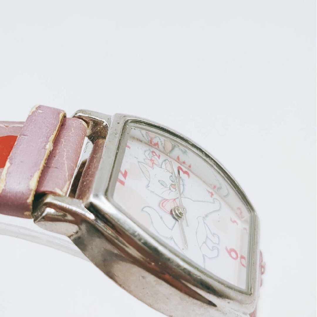 #77 Disney ディズニー おしゃれキャット 腕時計 アナログ 2針 白 レディースのファッション小物(腕時計)の商品写真