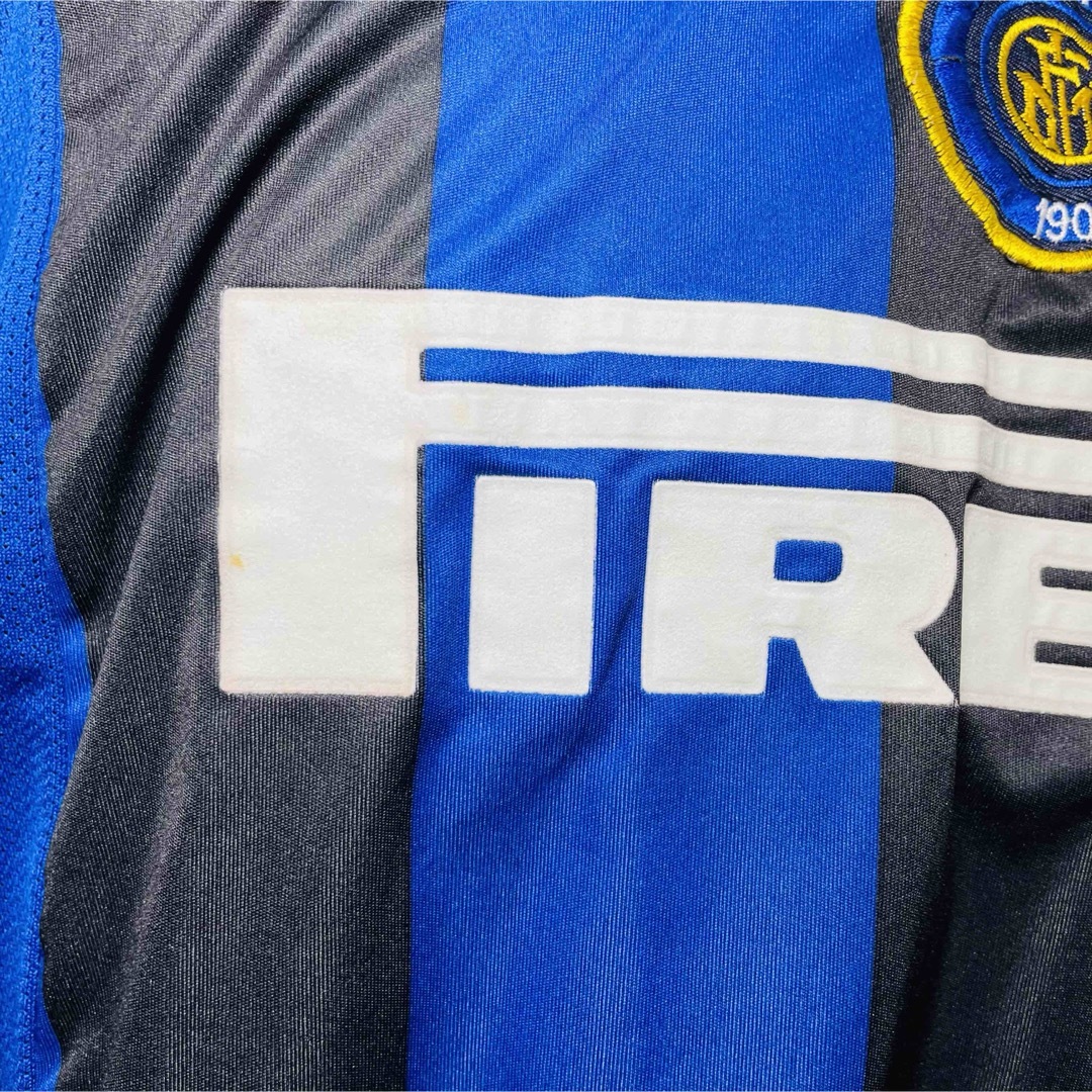 インテル 90s ユニフォーム PIRELLI 長袖 ロンＴ サッカー セリエA スポーツ/アウトドアのサッカー/フットサル(ウェア)の商品写真