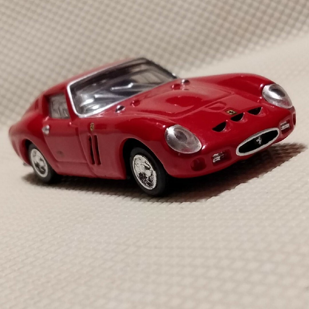 4047 フェラー 250 GTO 1962年 1/72 ダイカスト製 食玩？ エンタメ/ホビーのおもちゃ/ぬいぐるみ(ミニカー)の商品写真