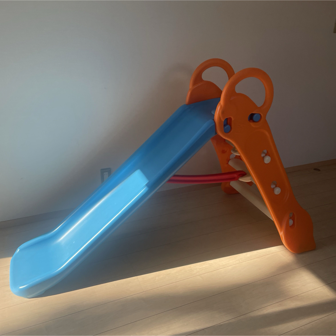 トイザらス - トイザらス 折り畳みロング滑り台 ウォーター トイザらス - トイザらス 折り畳みロング滑り台 ウォーター