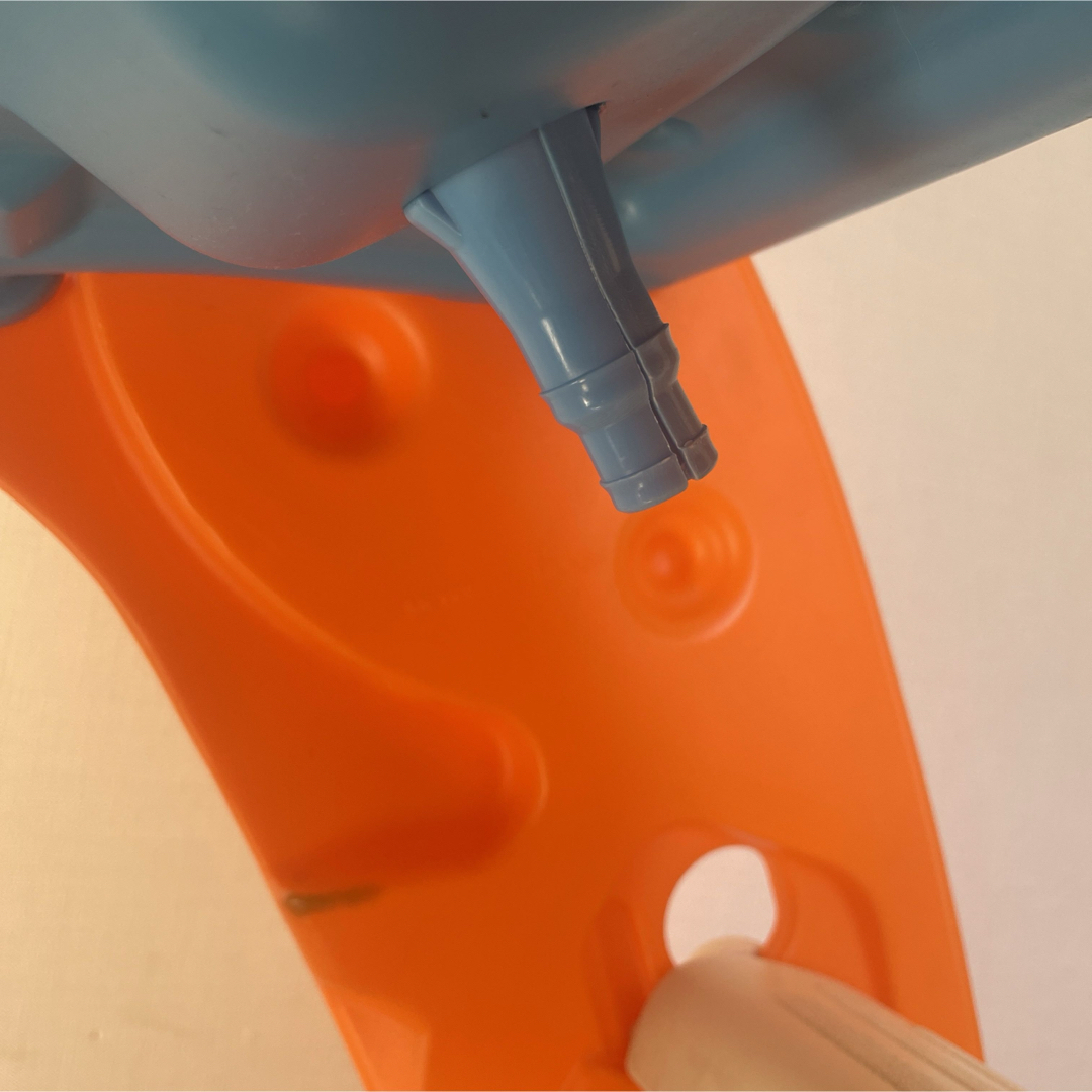トイザらス(トイザラス)のトイザらス　折り畳みロング滑り台　ウォータースライダー キッズ/ベビー/マタニティのおもちゃ(ベビージム)の商品写真